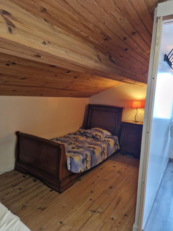 Loft Ravissant Avec Parking Gratuit Sur Place Ledat Екстериор снимка